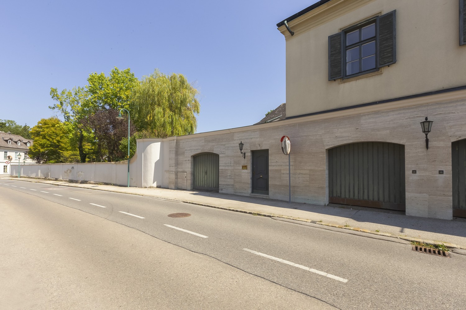 Von Foest Immobilien - Charmante Stil-Villa - VON_FOEST_IMMOBILIEN_LUXUS_IMMOBILIEN_KAUFEN_PERCHTOLDSDORF_WIEN_PREMIUM_VILLA_ERSTBEZUG_14.jpg