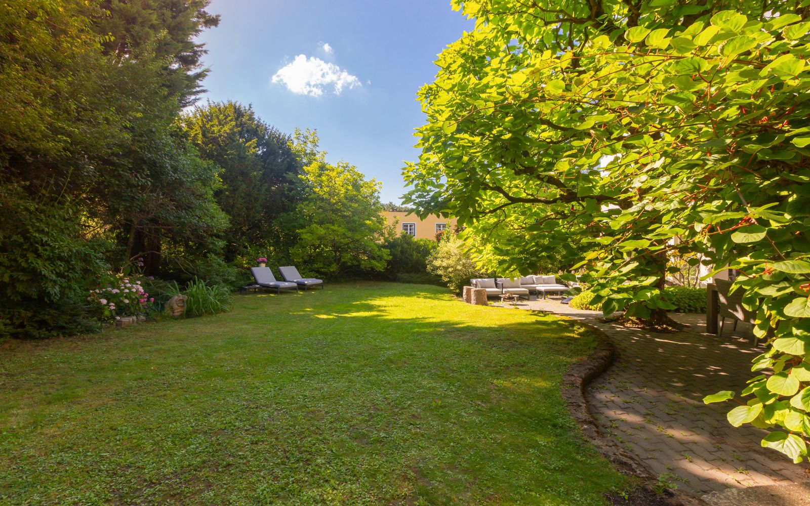 Von Foest Immobilien - Gartenparadies - VON_FOEST_IMMOBILIEN_KAUFEN_VILLA_1130_WIEN_GARTENPARADIES_10.jpg